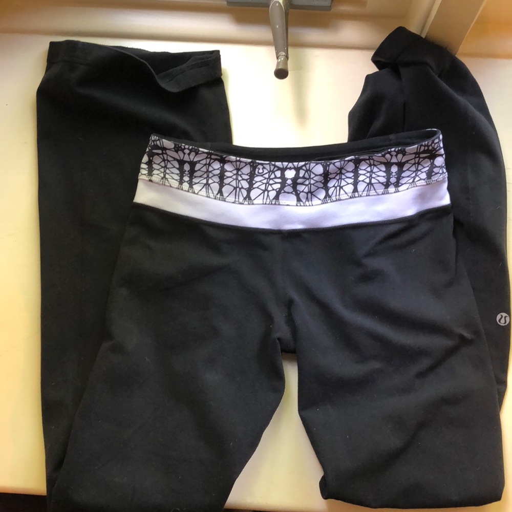 Lululemon 🍋 reversible flare groove pant (4)